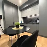 Апартаменти Gold Greenview *