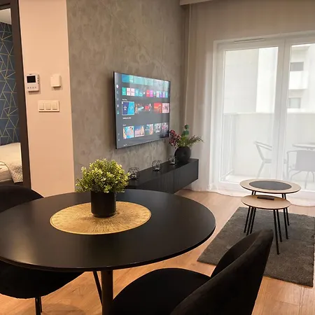 Gold Greenview Apartment