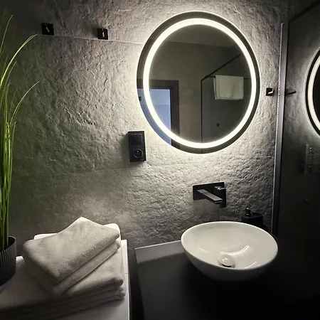 Gold Greenview Apartment