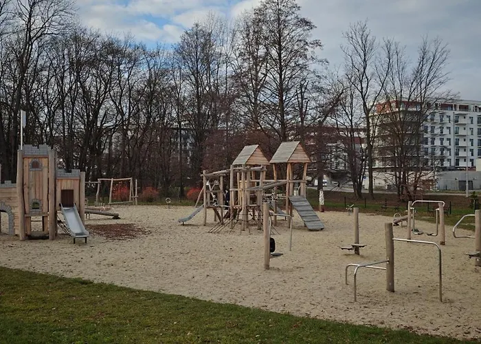 Gold Greenview Apartment