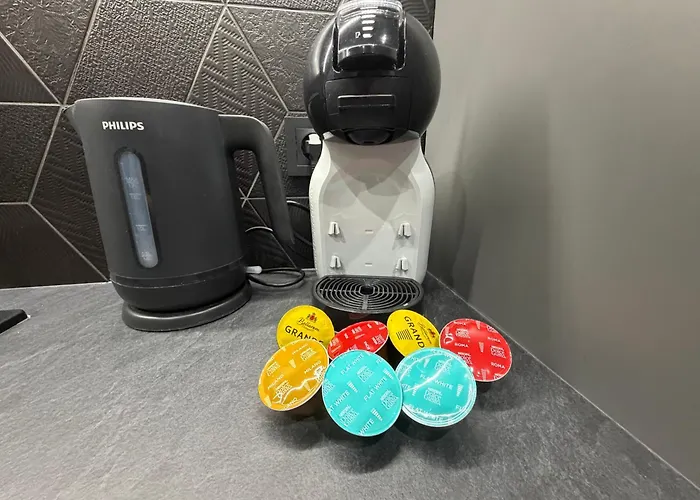 Gold Greenview Apartment