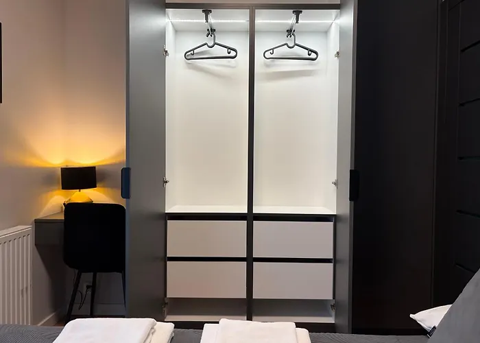 Gold Greenview Apartment